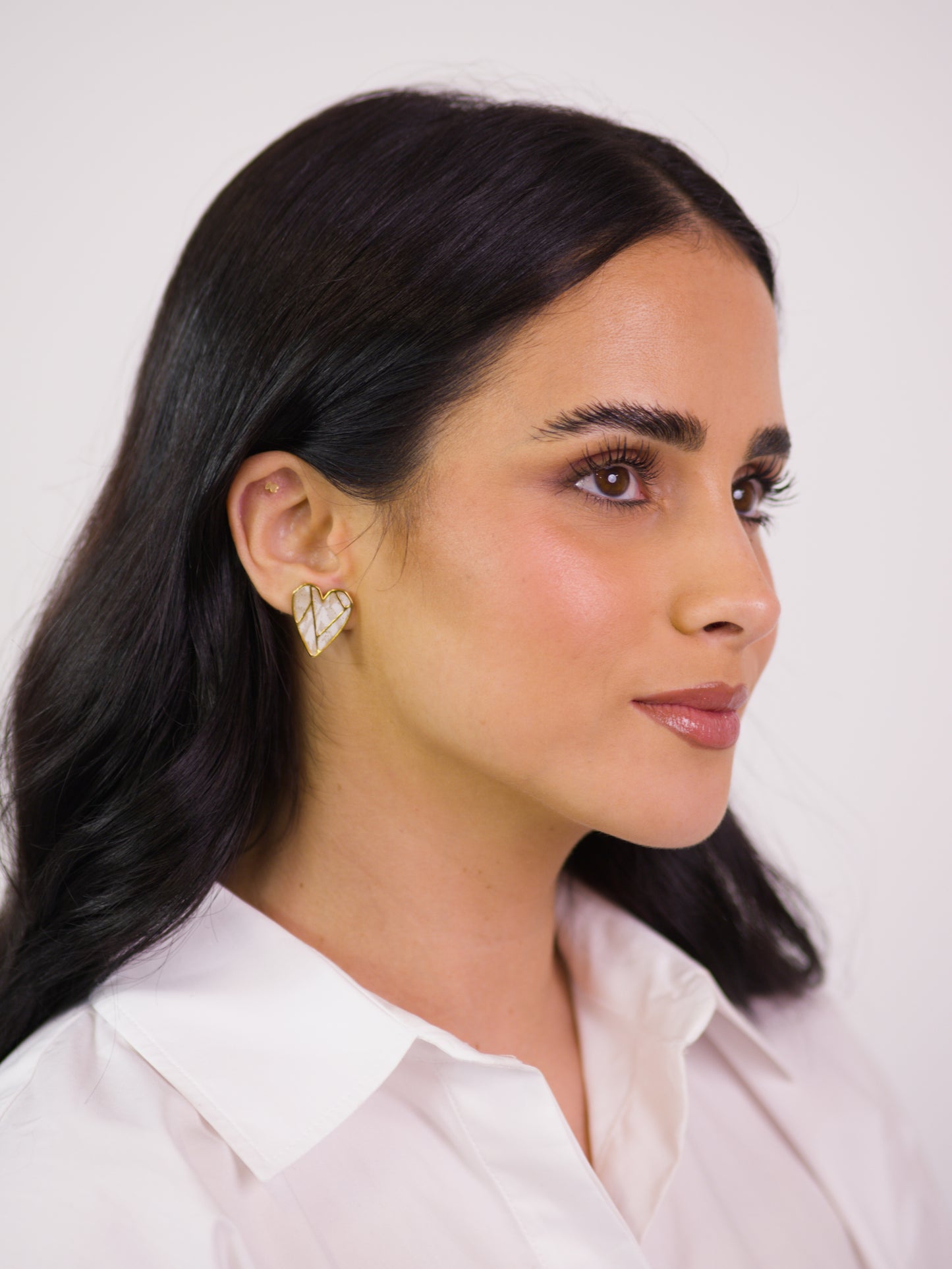 Brincos Coração Geo Pérola