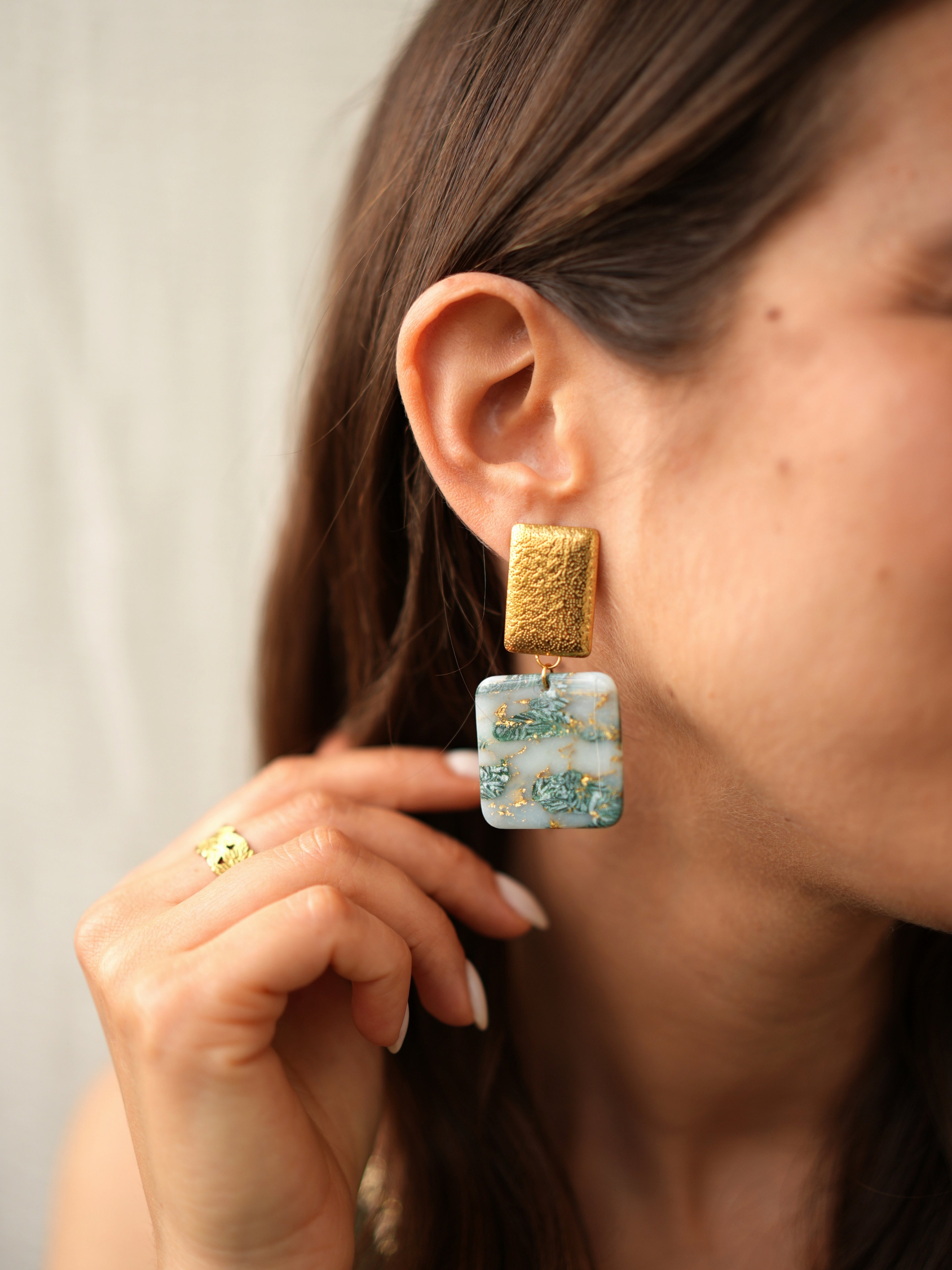 Brincos Beverly Aqua